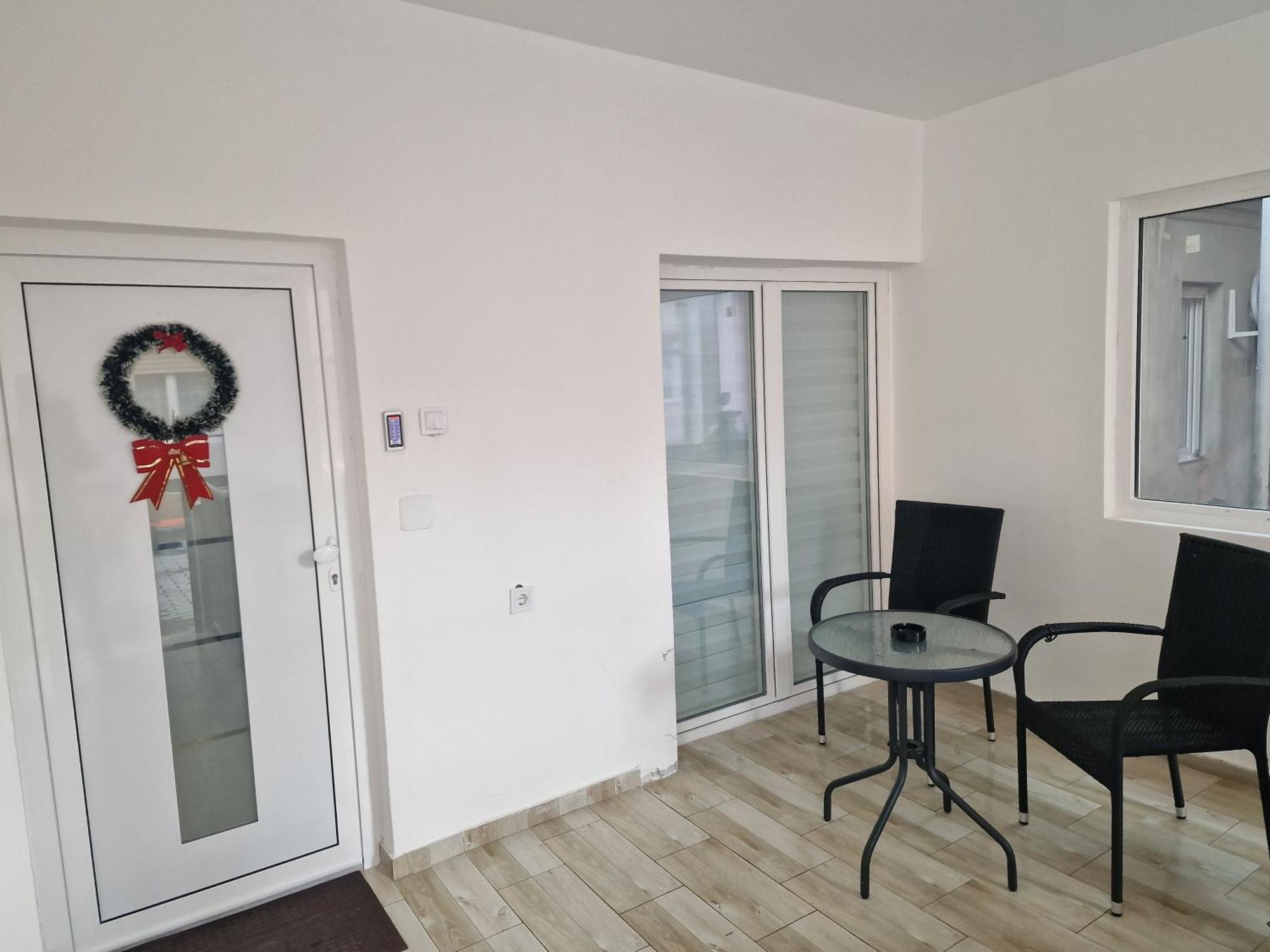 Zed Apartmani Leskovac レスコヴァツ エクステリア 写真